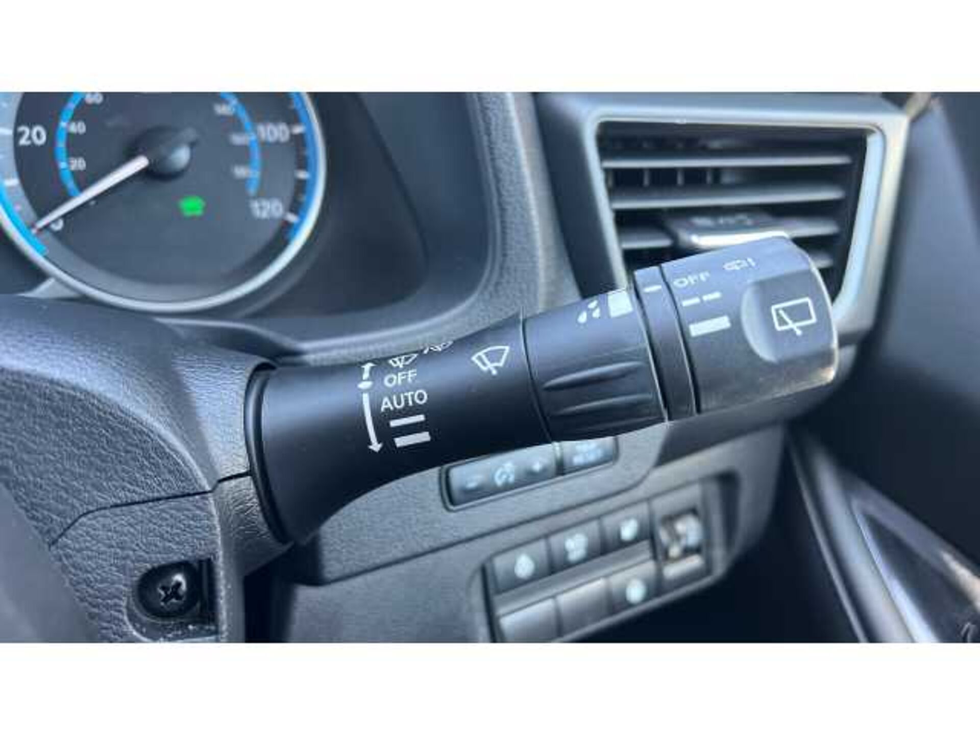 Nissan LEAF 110kW N-Connecta 39kWh 5dr Auto 