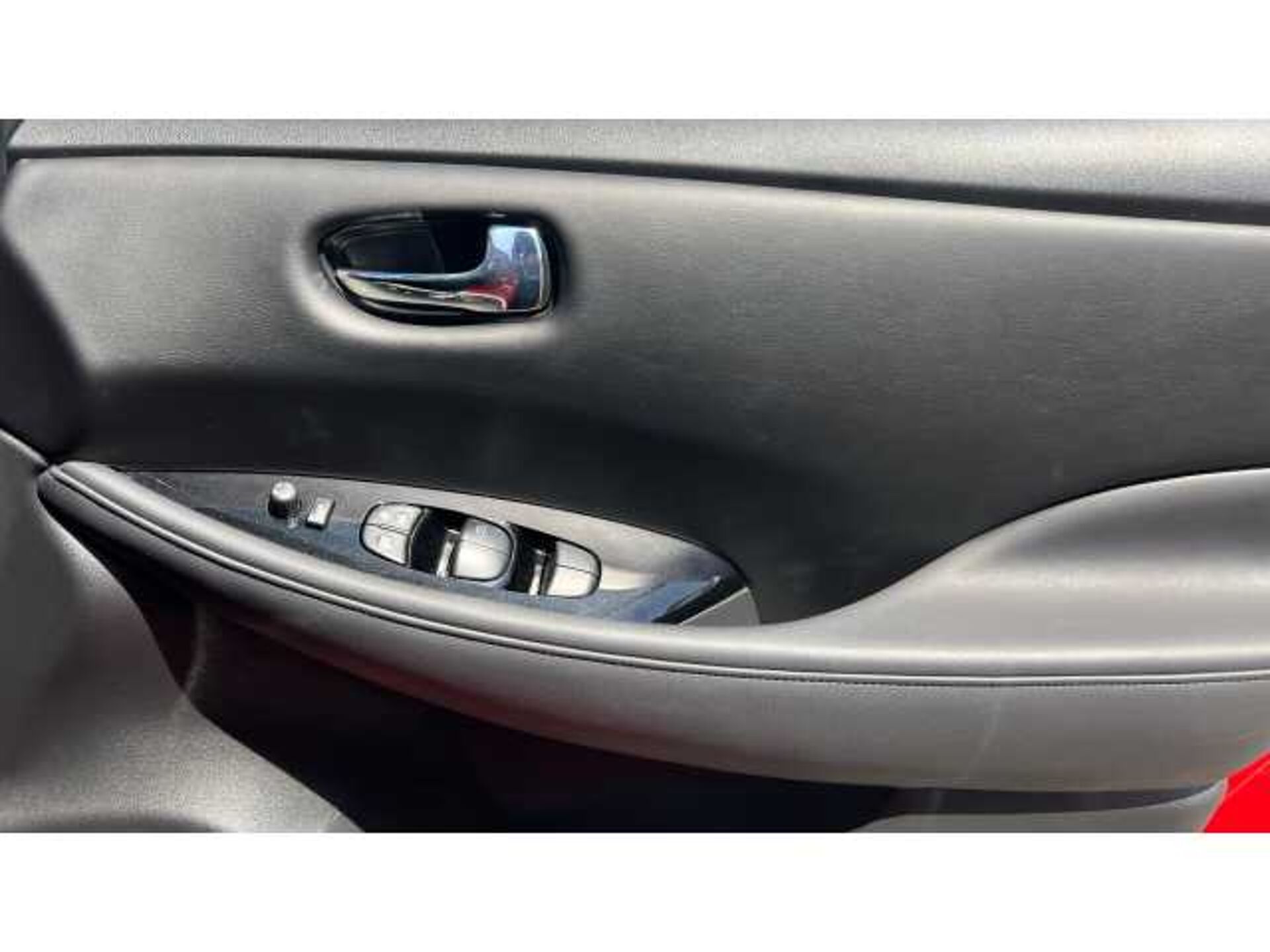 Nissan LEAF 110kW N-Connecta 39kWh 5dr Auto 