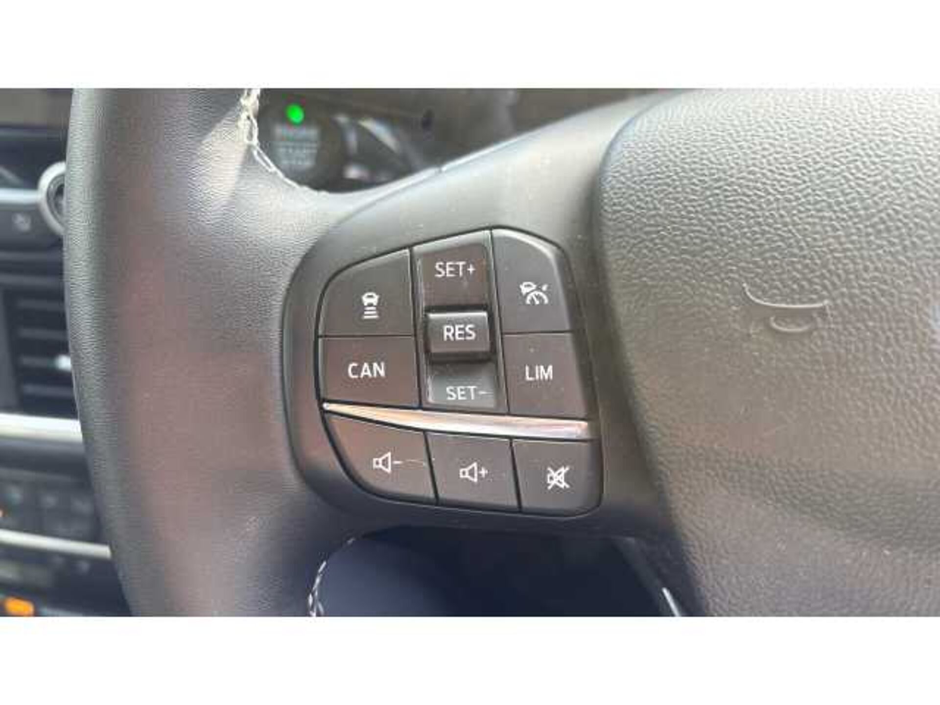 Ford Puma 1.0 EcoBoost Hybrid mHEV Titanium First Ed 5dr 