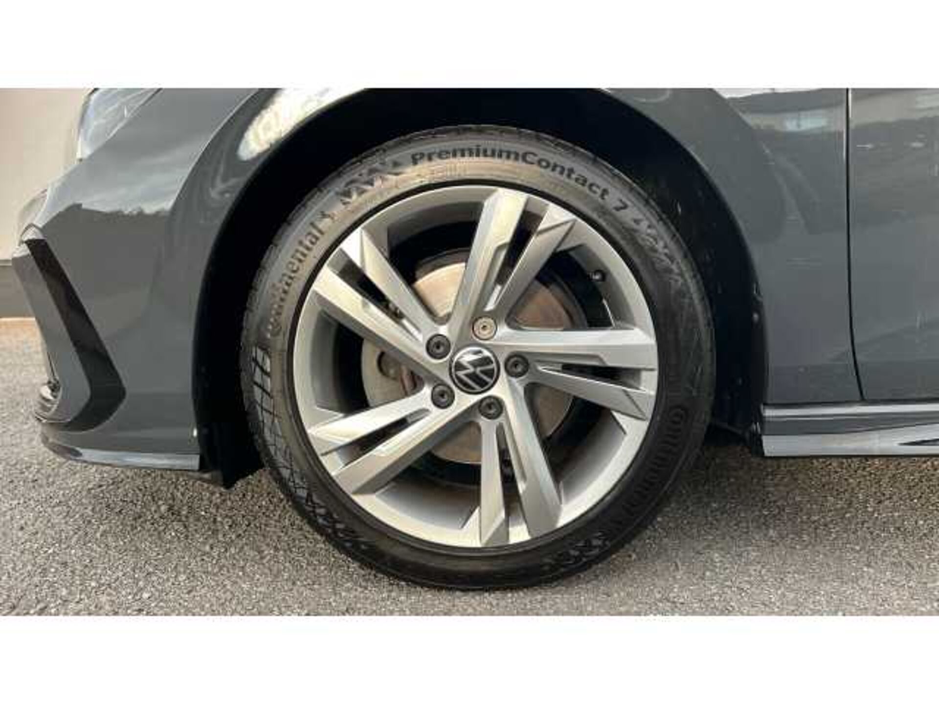 Volkswagen Golf 1.5 TSI R-Line 5dr 