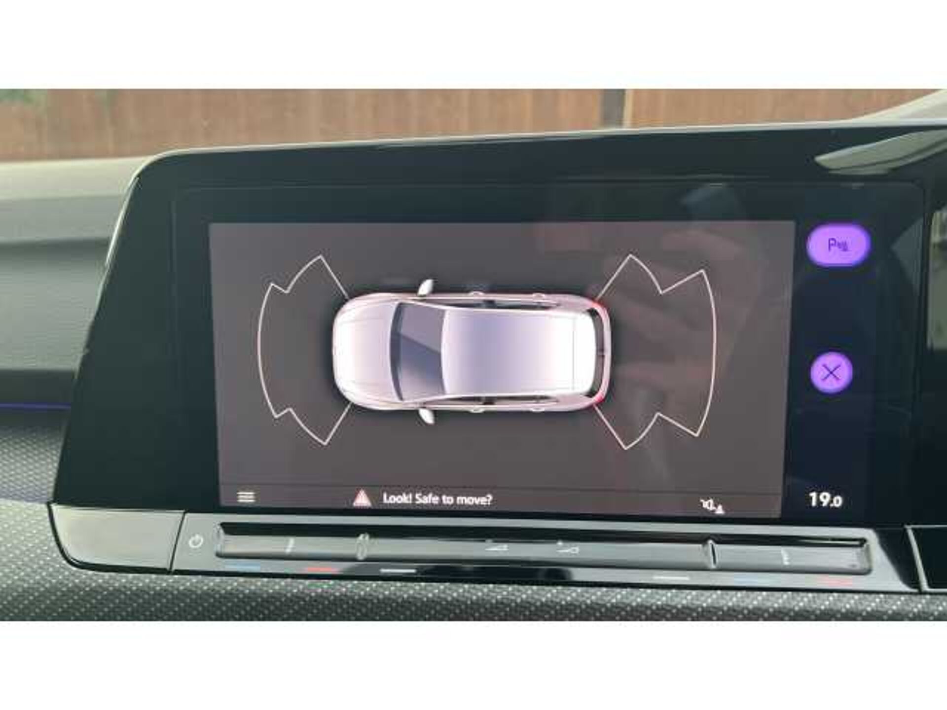 Volkswagen Golf 1.5 TSI R-Line 5dr 