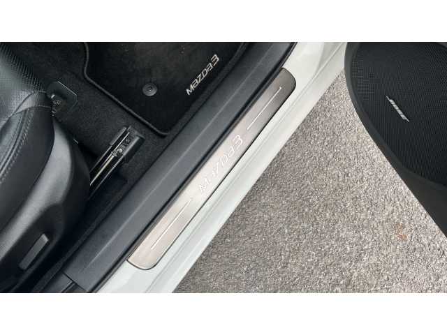 Mazda 3 3 2.0 Sport Nav 4dr 