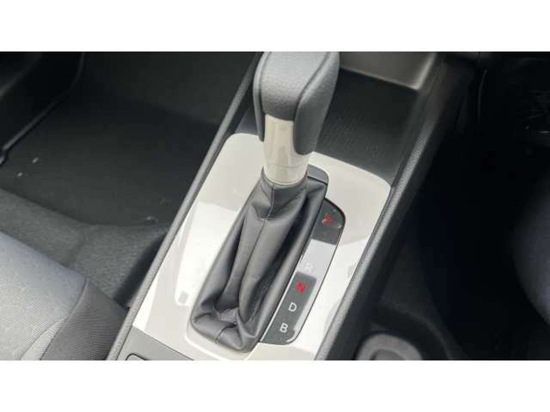 Honda Jazz Hybrid 1.5 I-mmd Hybrid Elegance 5Dr Ecvt Hatchback 