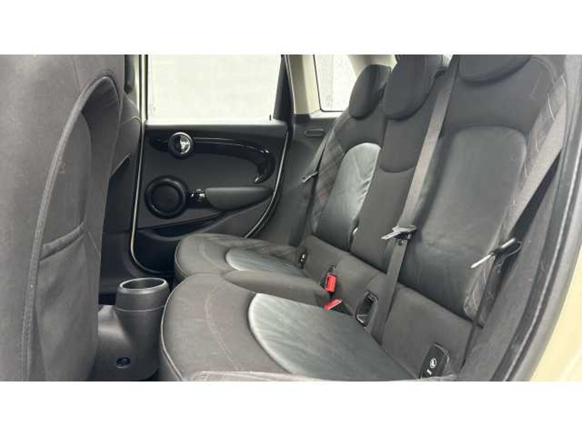 MINI Mini HATCHBACK 2.0 Cooper S D 5dr 