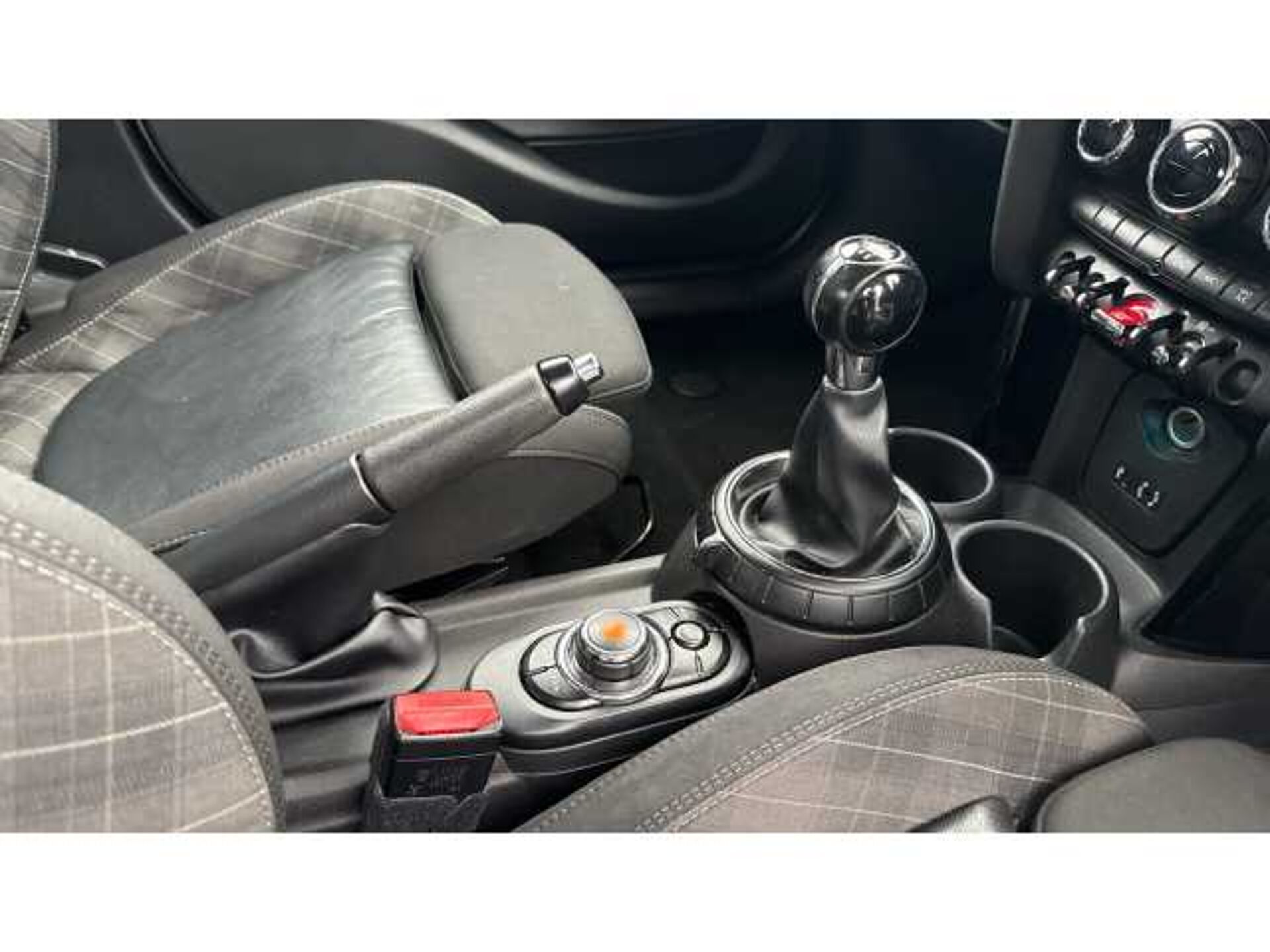 MINI Mini HATCHBACK 2.0 Cooper S D 5dr 