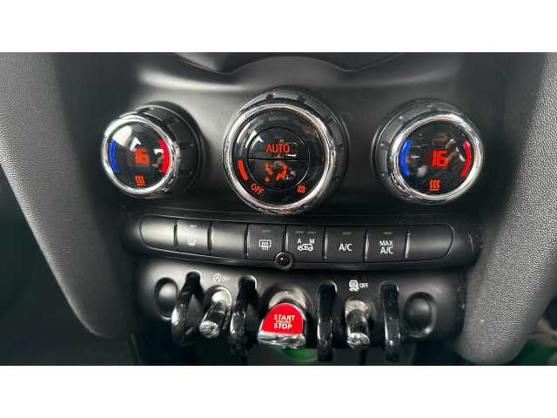 MINI Mini HATCHBACK 2.0 Cooper S D 5dr 