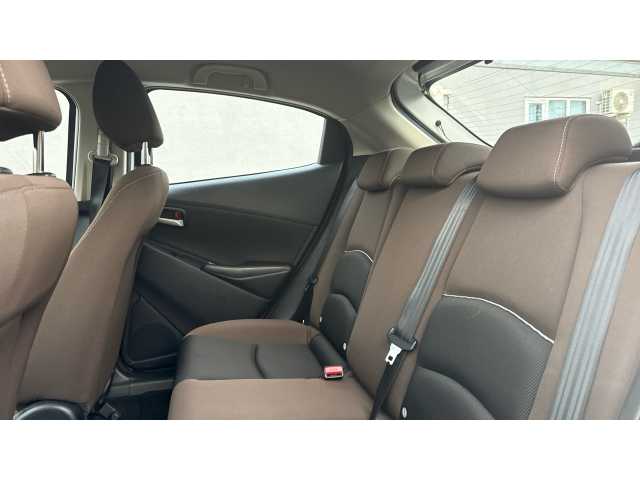Mazda 2 2 1.5 Skyactiv G 75 SE-L 5dr 