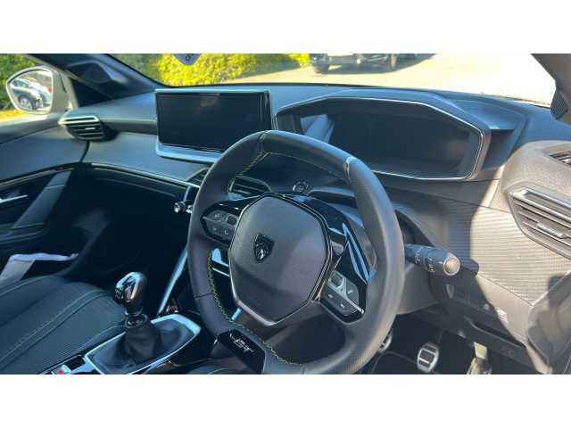 Peugeot 208 208 1.2 PureTech 100 GT 5dr 