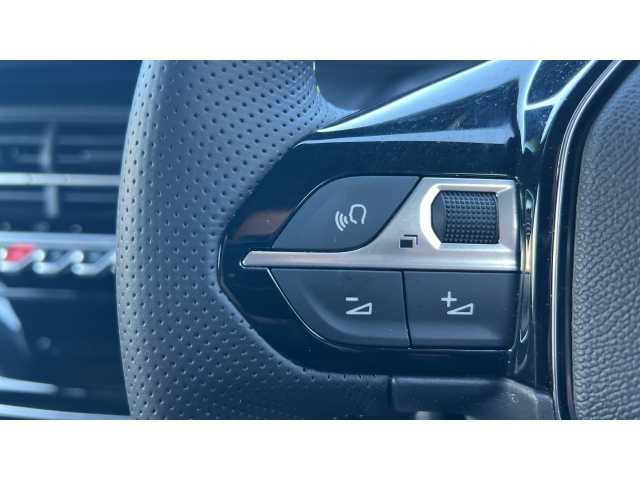Peugeot 208 208 1.2 PureTech 100 GT 5dr 