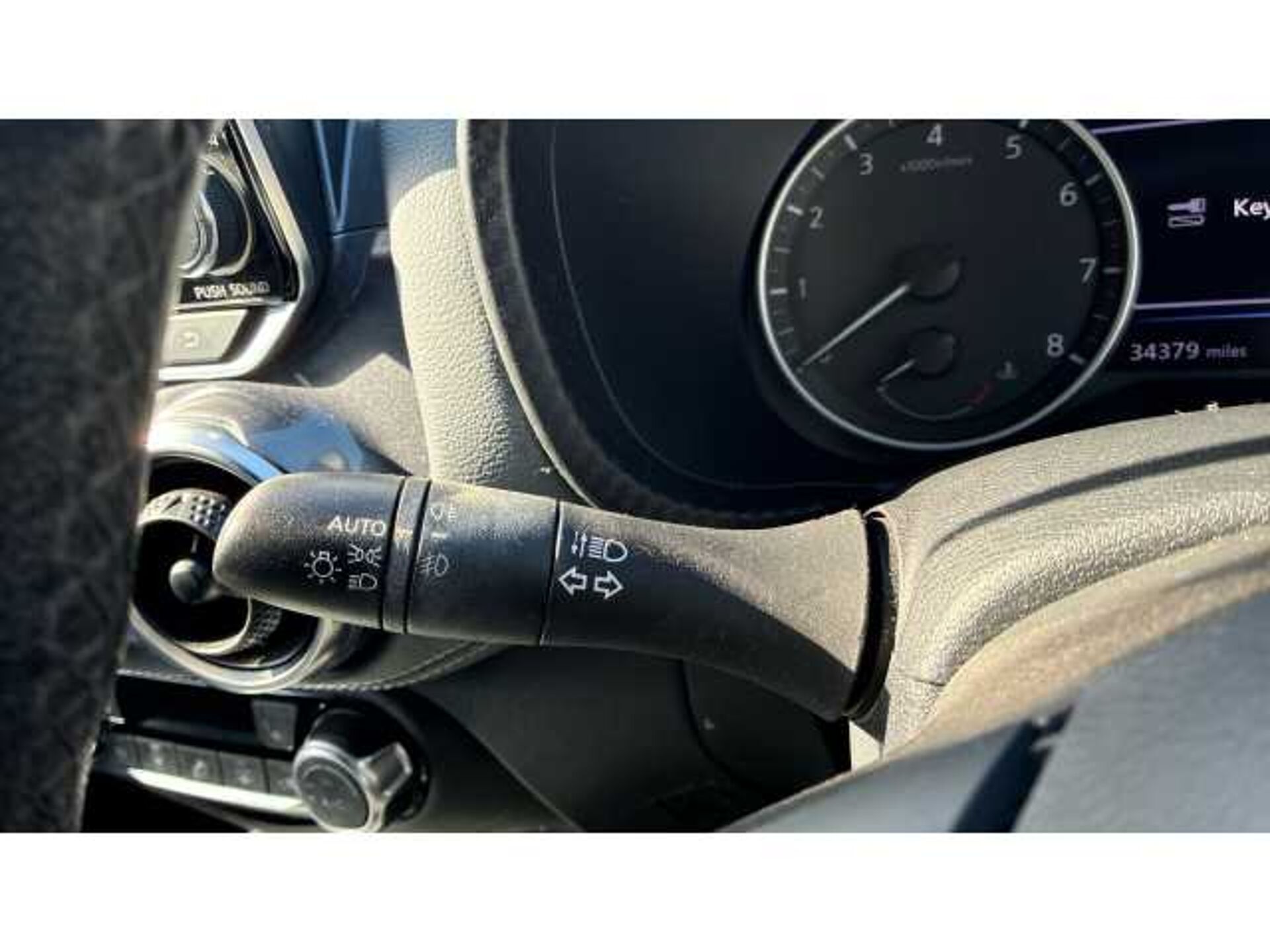 Nissan Juke JUKE 1.0 DiG-T Tekna 5dr 