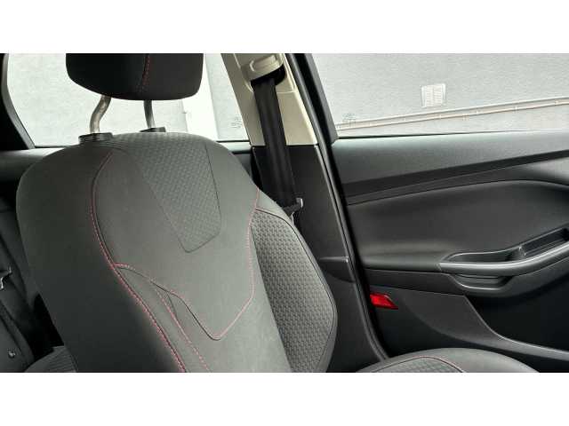 Ford Focus FOCUS 1.5 TDCi 120 Zetec S 5dr 