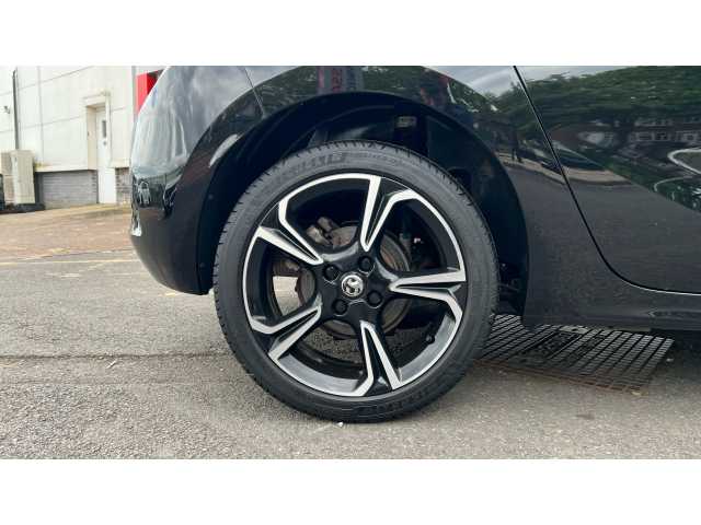 Vauxhall Corsa C CORSA 1.2 Turbo Elite Nav Premium 5dr 