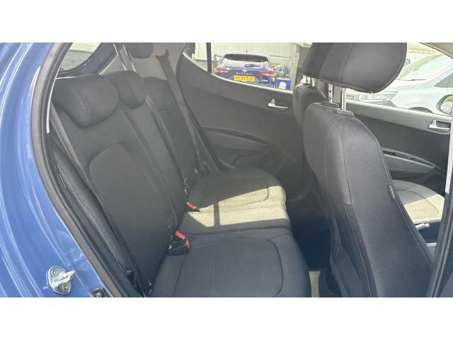Hyundai i10 I10 1.2 Premium 5dr Auto 