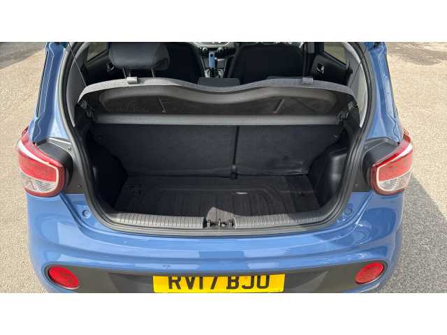Hyundai i10 I10 1.2 Premium 5dr Auto 