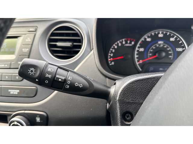 Hyundai i10 I10 1.2 Premium 5dr Auto 