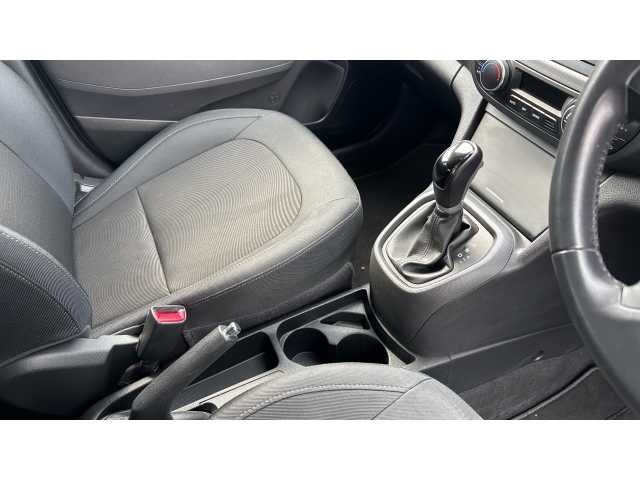 Hyundai i10 I10 1.2 Premium 5dr Auto 