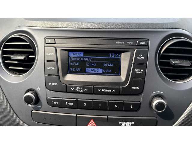 Hyundai i10 I10 1.2 Premium 5dr Auto 