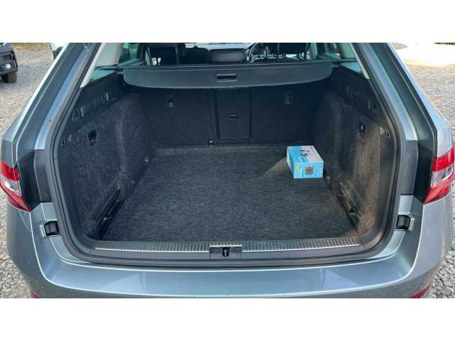SKODA Superb SUPERB 1.5 TSI SE Technology 5dr 