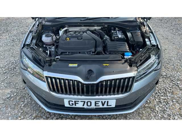 SKODA Superb SUPERB 1.5 TSI SE Technology 5dr 