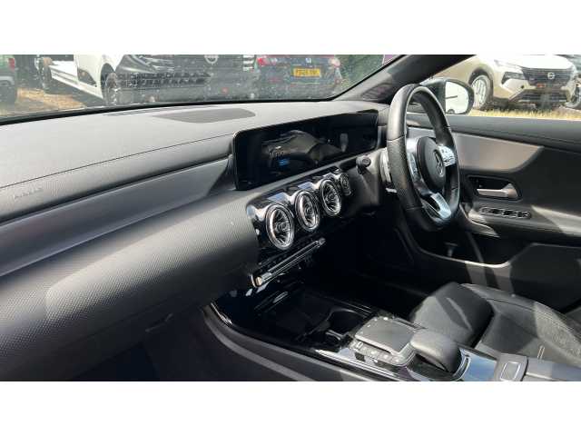 Mercedes-Benz CLA 250 CLA 250e AMG Line Premium 5dr Tip Auto 