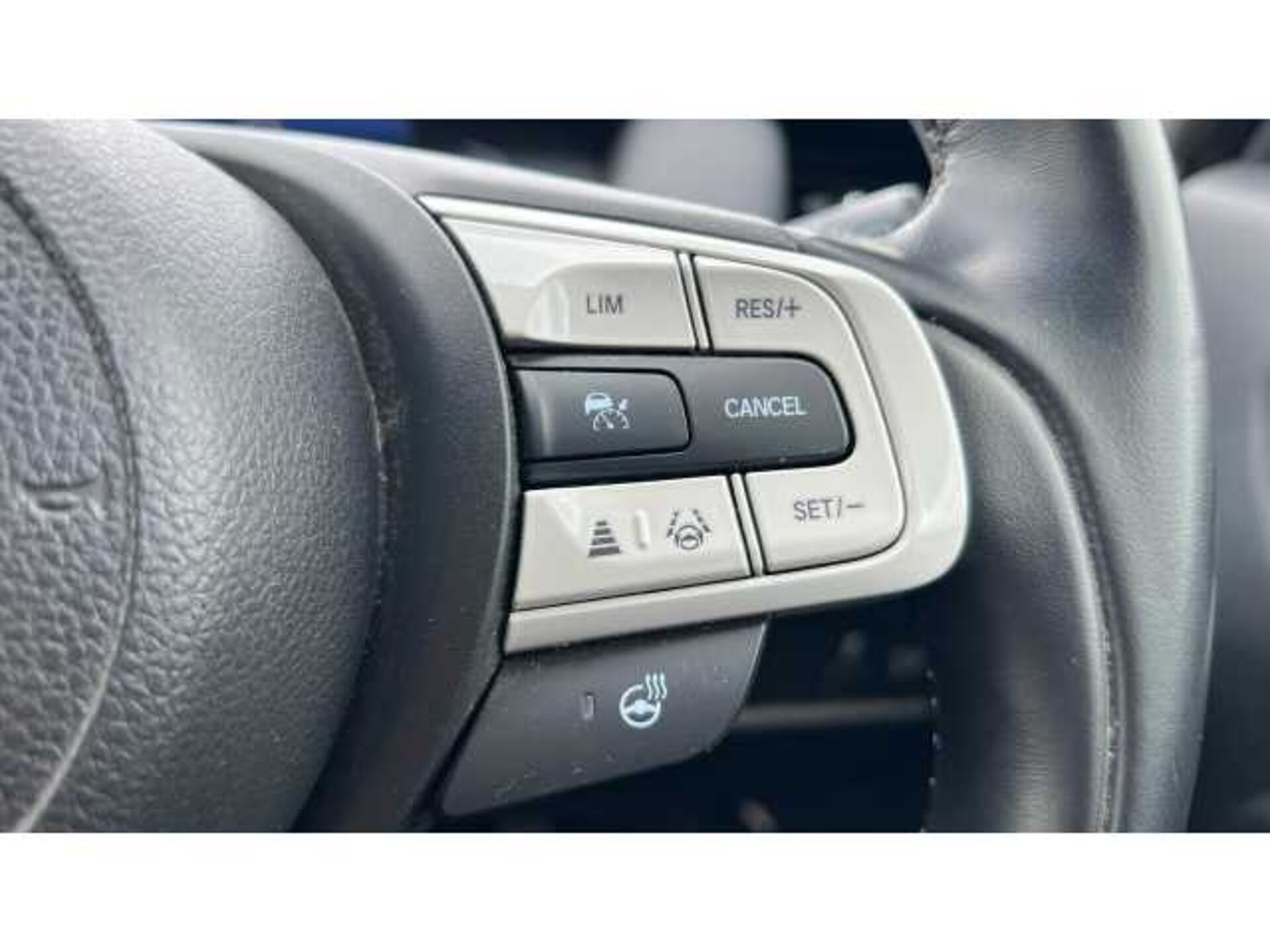 Honda Jazz Hybrid JAZZ 1.5 i-MMD Hybrid Crosstar Advance 5dr eCVT 