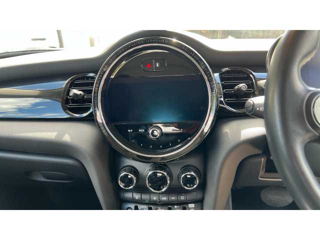 MINI Mini HATCHBACK 135kW Cooper S Level 1 33kWh 3dr Auto 