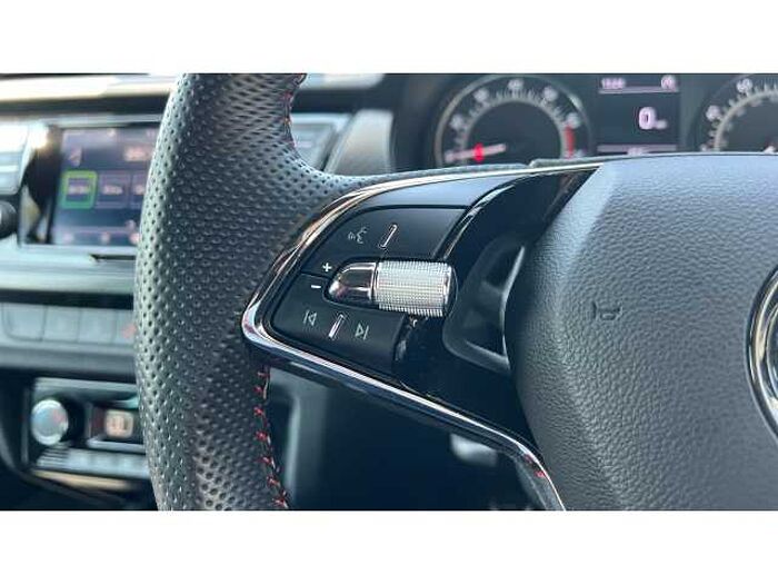 SKODA Fabia 1.0 TSI Monte Carlo 5dr 