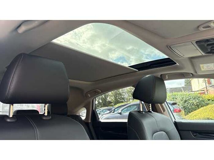 Honda Civic e:HEV 2.0 eHEV Advance 5dr CVT 