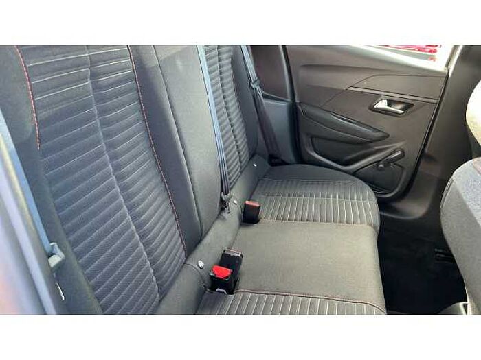 Peugeot 208 208 1.2 PureTech 100 Active 5dr 