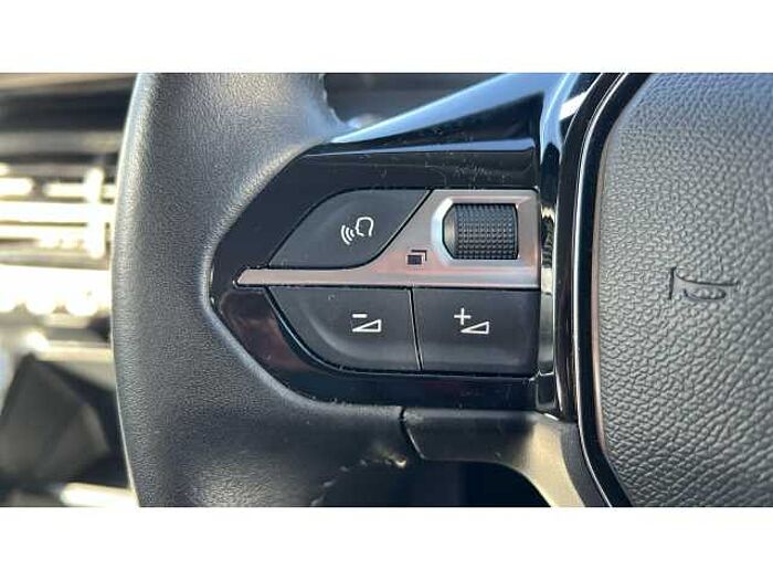 Peugeot 208 208 1.2 PureTech 100 Active 5dr 