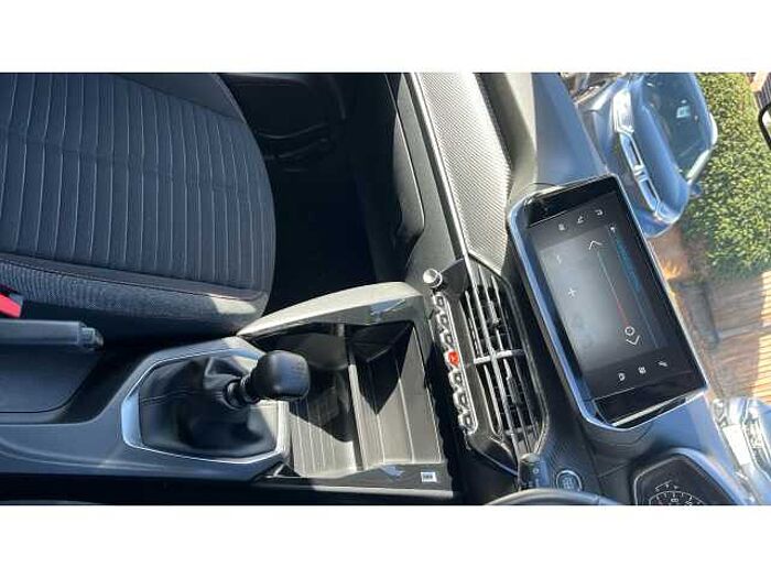 Peugeot 208 208 1.2 PureTech 100 Active 5dr 
