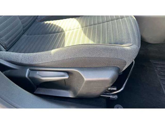 Peugeot 208 208 1.2 PureTech 100 Active 5dr 