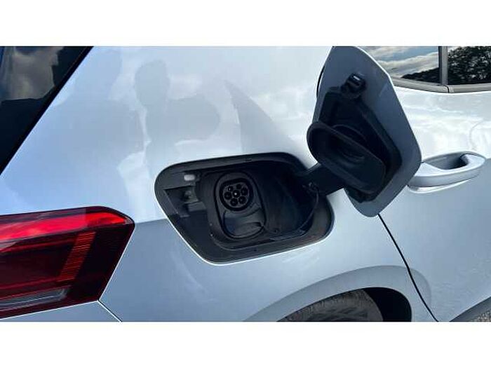 Volkswagen ID.3 150kW Family Pro Performance 58kWh 5dr Auto 