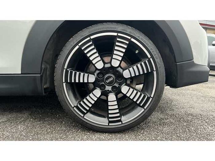 MINI Mini 2.0 Cooper S Exclusive 5dr Auto 