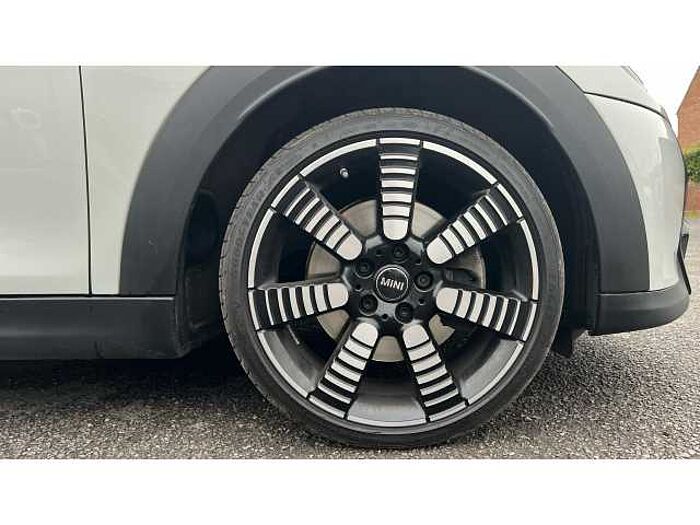 MINI Mini 2.0 Cooper S Exclusive 5dr Auto 