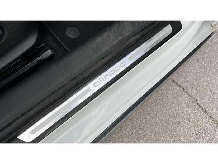 Audi A4 40 TDI Quattro Sport 5dr S Tronic 