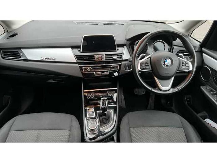 BMW  220d xDrive SE 5dr Step Auto 