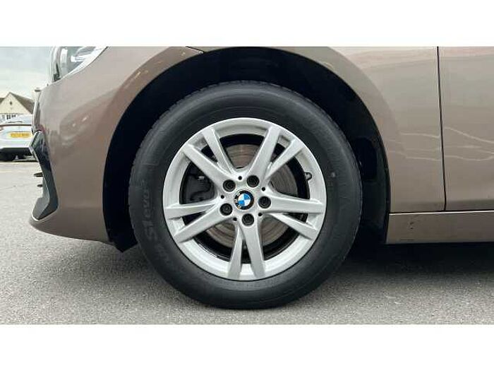 BMW  220d xDrive SE 5dr Step Auto 
