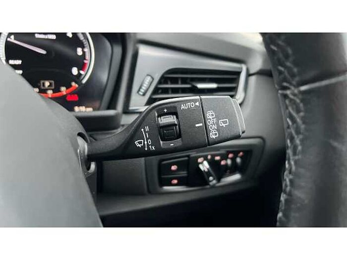 BMW  220d xDrive SE 5dr Step Auto 