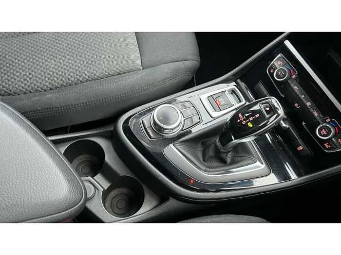 BMW  220d xDrive SE 5dr Step Auto 