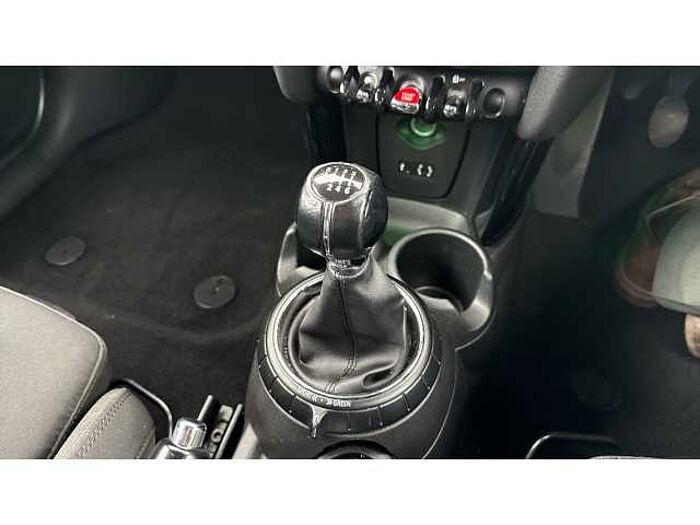 MINI Mini HATCHBACK 2.0 Cooper S D 5dr 