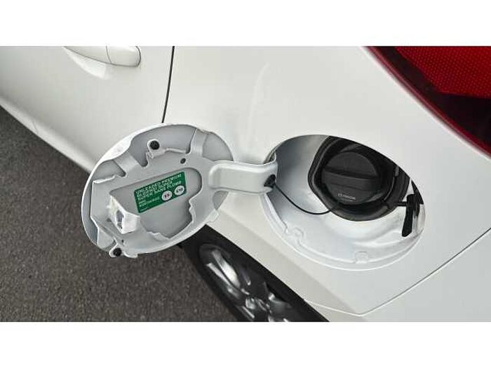 Mazda 2 2 1.5 Skyactiv G 75 SE-L 5dr 