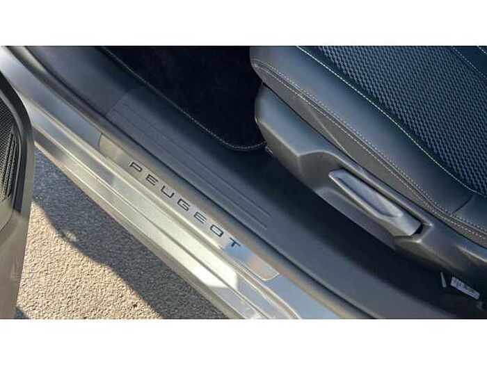 Peugeot 208 208 1.2 PureTech 100 GT 5dr 