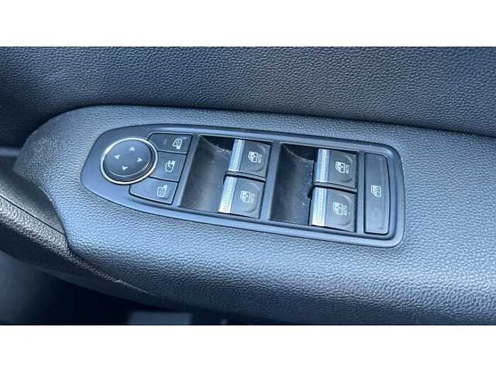 Renault Captur CAPTUR 1.3 TCE 140 S Edition 5dr EDC 