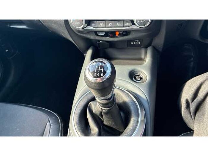 Nissan Juke JUKE 1.0 DiG-T Tekna 5dr 