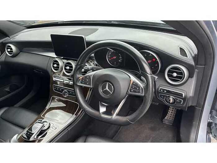 Mercedes-Benz C CLASS C220 BlueTEC AMG Line Premium Plus 4dr Auto 