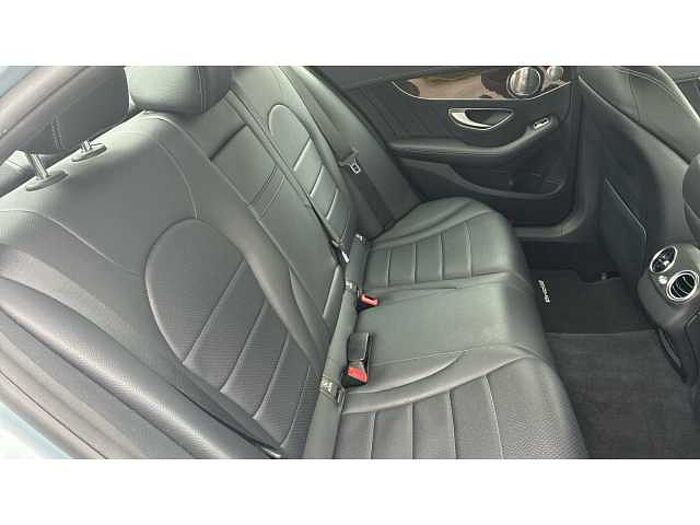 Mercedes-Benz C CLASS C220 BlueTEC AMG Line Premium Plus 4dr Auto 