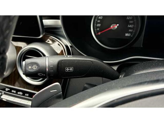 Mercedes-Benz C CLASS C220 BlueTEC AMG Line Premium Plus 4dr Auto 
