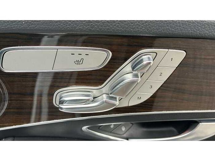 Mercedes-Benz C CLASS C220 BlueTEC AMG Line Premium Plus 4dr Auto 