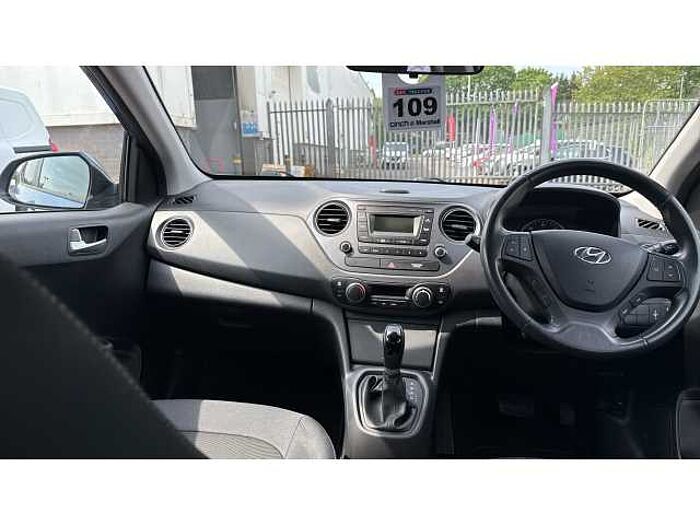 Hyundai i10 I10 1.2 Premium 5dr Auto 